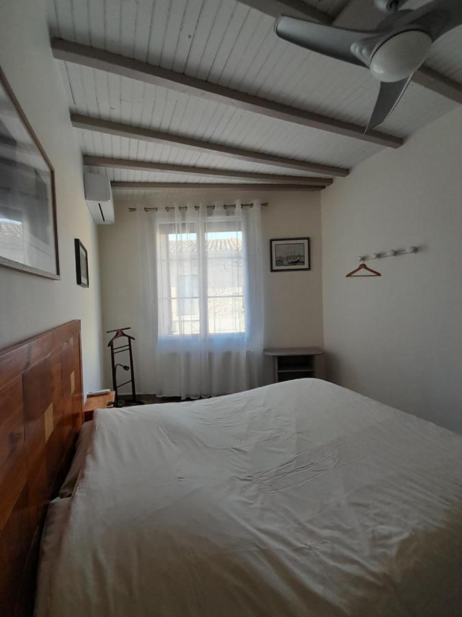 Bed and Breakfast La pause sous le pin à Capestang Extérieur photo