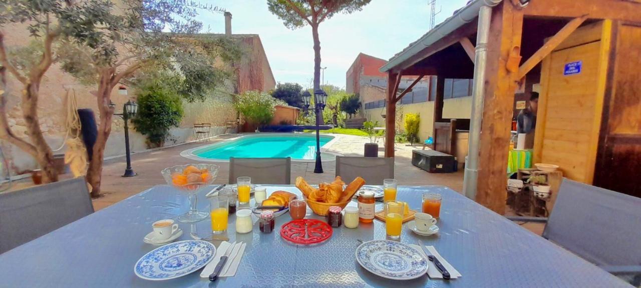 Bed and Breakfast La pause sous le pin à Capestang Extérieur photo